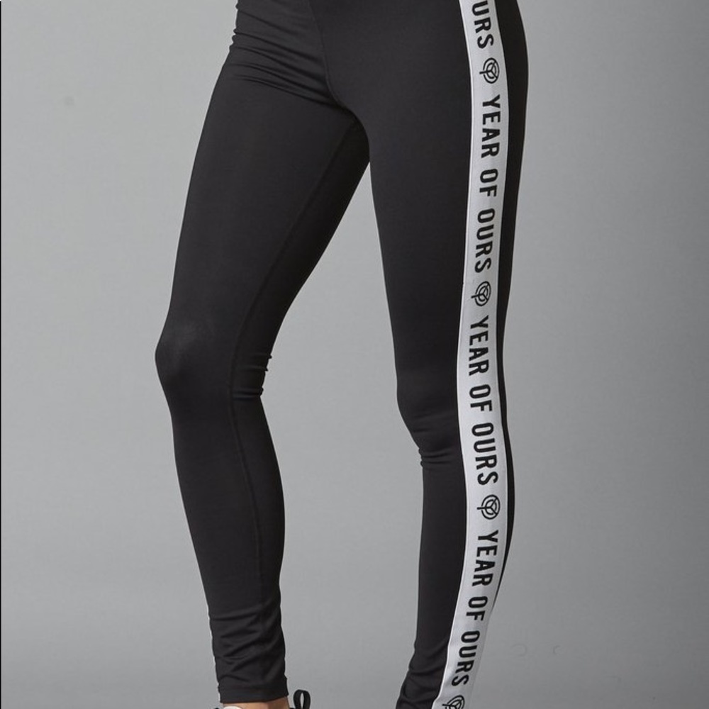 Years of Ours (YOS) Matching Workout Set (S, $255) - Picture 8 of 8